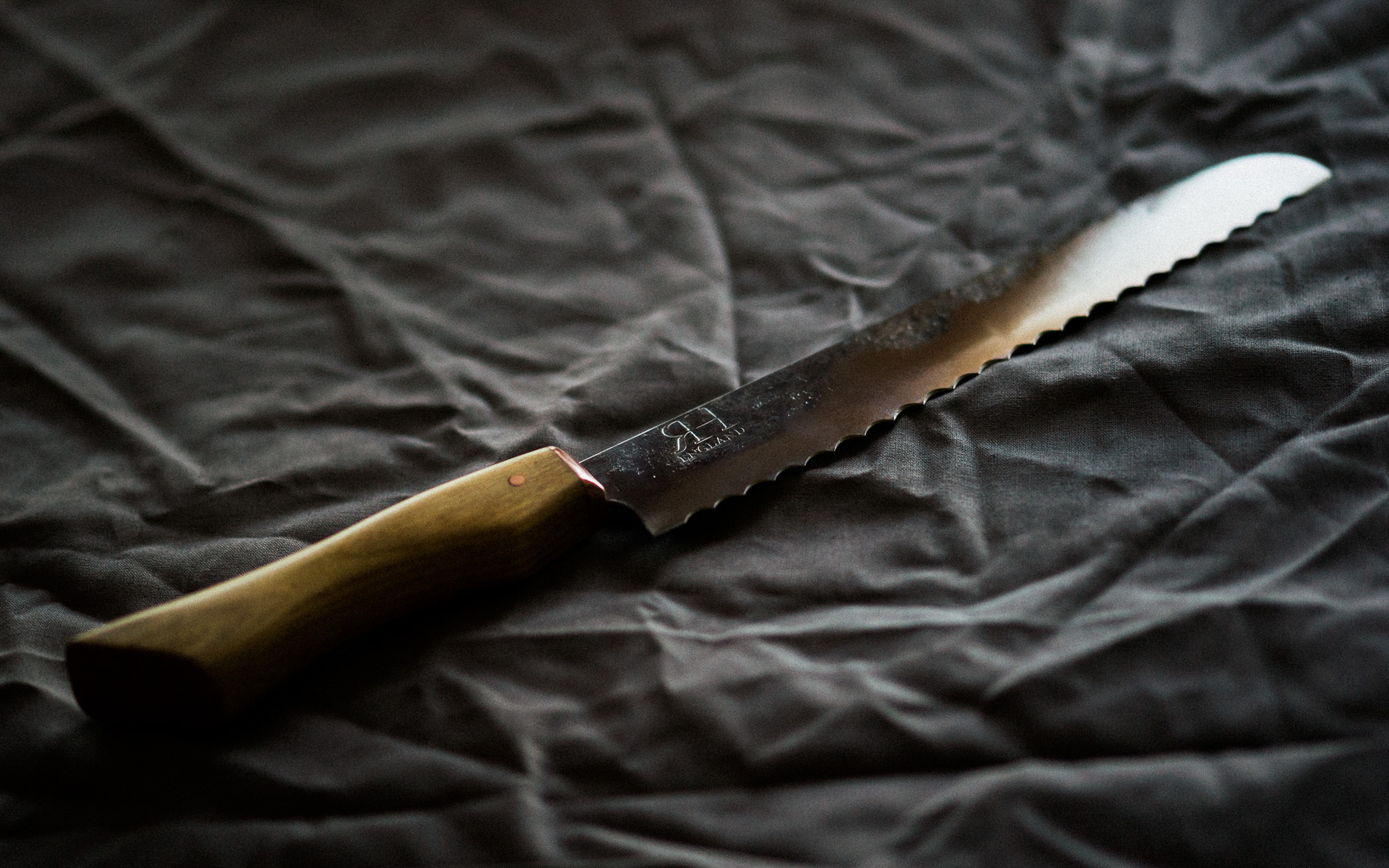 The Hand Sourdough Bread Knife Richard Harris Knives
